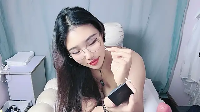 Snapshot of Han9958 chatting on 11/05/25, 10:15 Han9958 online show from 11/05/25, 10:15