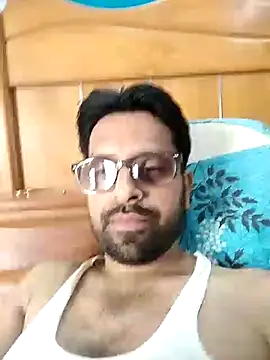 Snapshot of mohsin99272 chatting on 09/21/25, 06:15 mohsin99272 online show from 09/21/25, 06:15