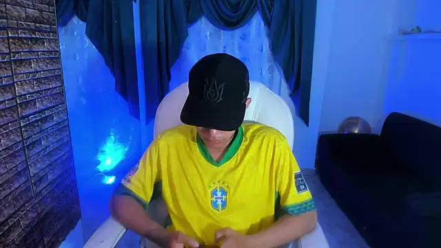 Hunteer Boy online show from 10/08/25, 08:39