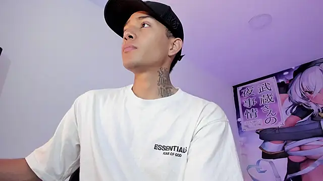 Hunteer Boy online show from 10/28/25, 03:32