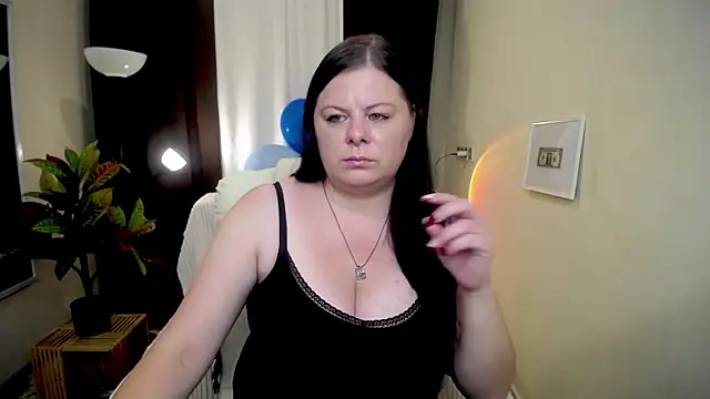 BritneyRaine online show from 10/08/25, 12:03