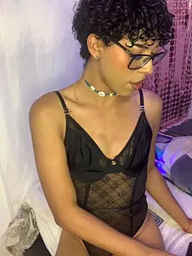 Sweet Tyra Doll online show from 10/04/25, 08:23