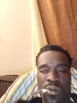 ChocolatebbC4u online show from 10/01/25, 03:56