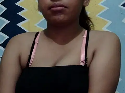 Snapshot of simmu__baby chatting on 09/17/25, 08:16 simmu baby online show from 09/17/25, 08:16