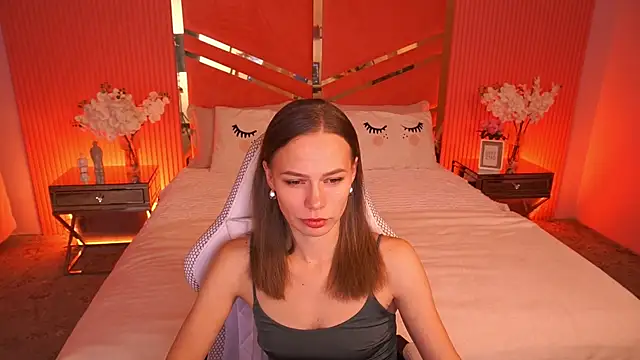 ShyySiren online show from 10/12/25, 07:18