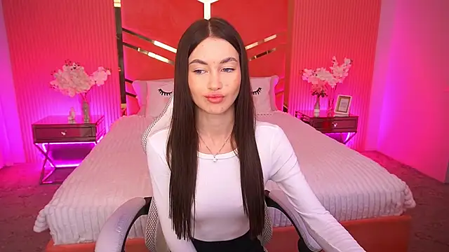 CherryyLulu online show from 11/14/25, 08:57