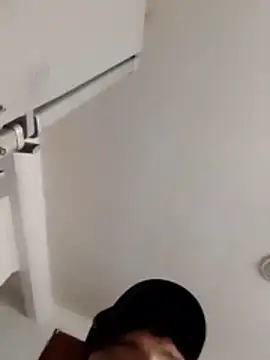 Dropepe1995 online show from 10/23/25, 02:05