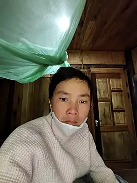 lily-00 online show from 11/21/25, 01:48