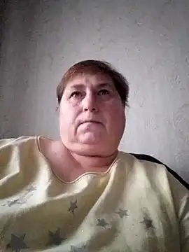 Snapshot of Nikusya-51 chatting on 11/17/25, 01:28 Nikusya-51 online show from 11/17/25, 01:28