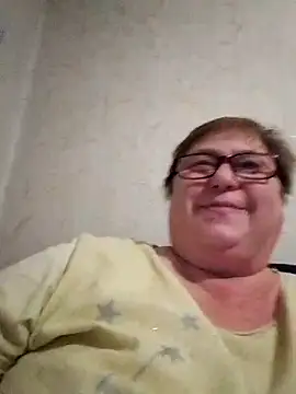 Snapshot of Nikusya-51 chatting on 11/18/25, 07:51 Nikusya-51 online show from 11/18/25, 07:51