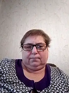 Snapshot of Nikusya-51 chatting on 11/21/25, 01:21 Nikusya-51 online show from 11/21/25, 01:21