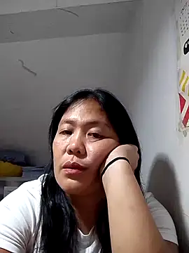 Snapshot of Seductivemomma4ux chatting on 09/19/25, 12:23 Seductivemomma4ux online show from 09/19/25, 12:23