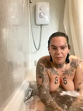 DIRTY PAISLEY X online show from 10/20/25, 03:12