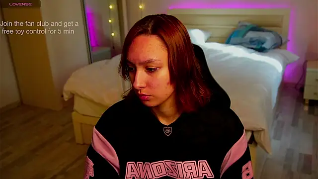 LilyannRosse online show from 10/26/25, 07:03