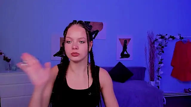 Snapshot of BetsyKiss chatting on 10/19/25, 05:19 BetsyKiss online show from 10/19/25, 05:19