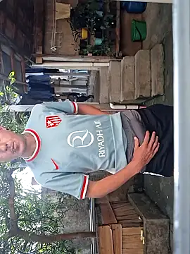 Bottz777 online show from 10/12/25, 10:47