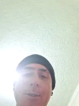 Bottz777 online show from 11/08/25, 03:01