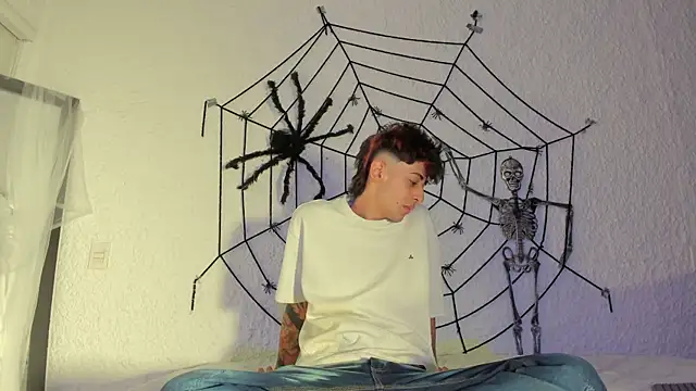 j martony online show from 10/23/25, 12:04