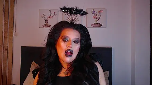 Andrea secret  online show from 10/25/25, 04:57