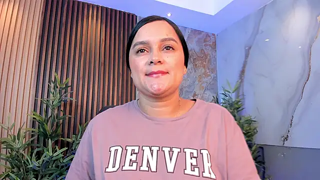 Megancoxx online show from 10/06/25, 10:56