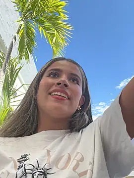 EMILIIA RICHTER   online show from 10/18/25, 07:25