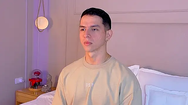 Snapshot of ZaneDawson chatting on 11/05/25, 06:02 ZaneDawson online show from 11/05/25, 06:02