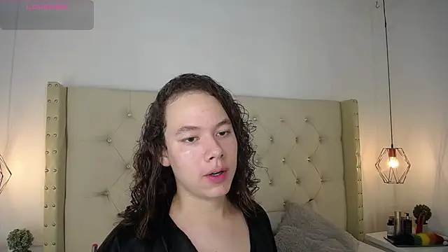 bycandy  online show from 10/30/25, 12:17