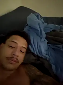 maicon9339 online show from 11/10/25, 05:34