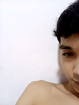 Snapshot of LeySmithVC chatting on 10/17/25, 05:43 LeySmithVC online show from 10/17/25, 05:43