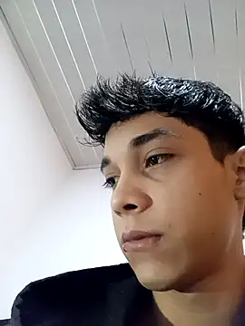 Snapshot of LeySmithVC chatting on 10/23/25, 06:02 LeySmithVC online show from 10/23/25, 06:02