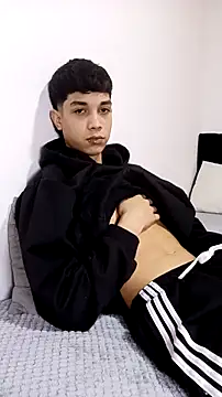 Snapshot of LeySmithVC chatting on 11/14/25, 10:29 LeySmithVC online show from 11/14/25, 10:29