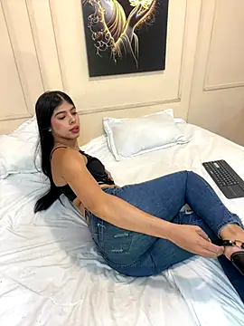 Ambersfoxx online show from 11/15/25, 01:07