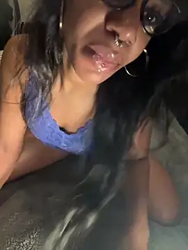 darksiren1 online show from 11/21/25, 11:47