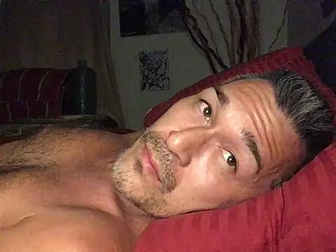 countryboi2002 online show from 10/30/25, 03:52