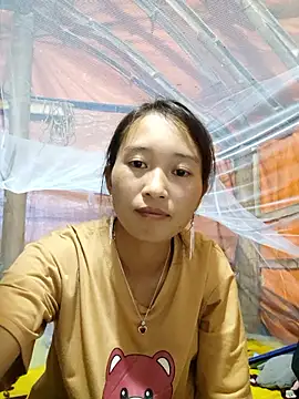 Qumdan online show from 09/23/25, 02:20