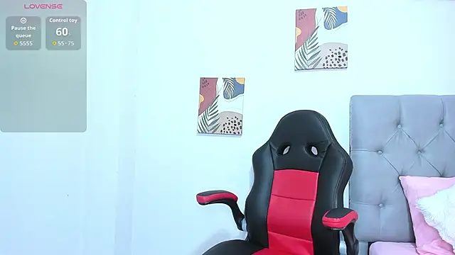 mia hajar333 online show from 10/10/25, 07:02