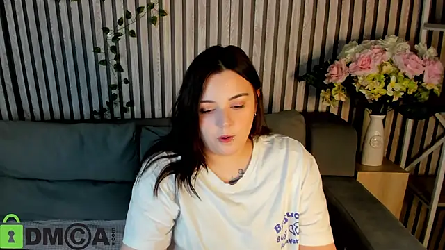 Mia R0ss online show from 11/05/25, 01:05