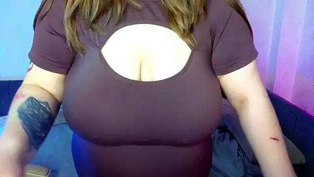 Lea Foxy online show from 09/30/25, 02:05