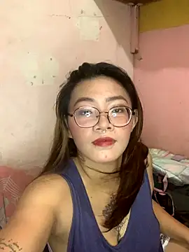 Snapshot of Vivory_Sweet chatting on 10/13/25, 04:56 Vivory Sweet online show from 10/13/25, 04:56