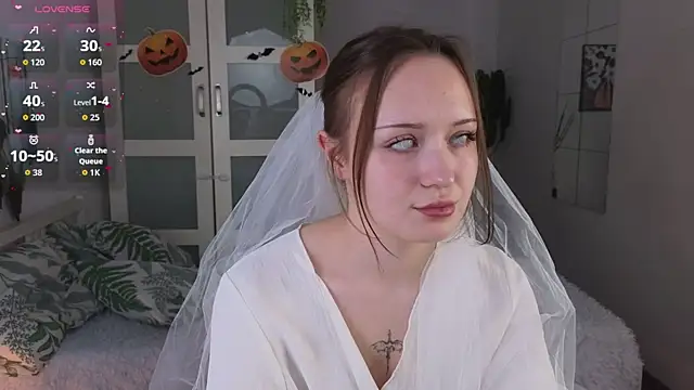 Snapshot of selin_selin chatting on 10/31/25, 05:30 selin selin online show from 10/31/25, 05:30