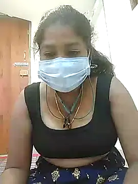 Snapshot of TAMIL_AMMUKUTTYY chatting on 09/17/25, 06:31 TAMIL AMMUKUTTYY online show from 09/17/25, 06:31