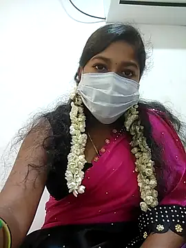 Snapshot of TAMIL_AMMUKUTTYY chatting on 09/21/25, 06:09 TAMIL AMMUKUTTYY online show from 09/21/25, 06:09