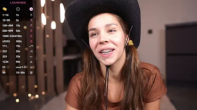 Snapshot of Monika__youthful chatting on 11/14/25, 07:34 Monika youthful online show from 11/14/25, 07:34