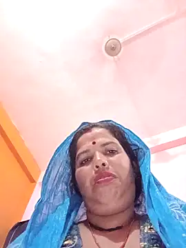 Snapshot of Hott_locky chatting on 10/06/25, 06:16 Hott locky online show from 10/06/25, 06:16