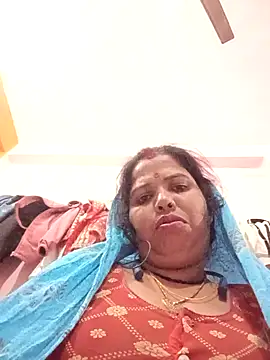 Snapshot of Hott_locky chatting on 11/07/25, 04:18 Hott locky online show from 11/07/25, 04:18