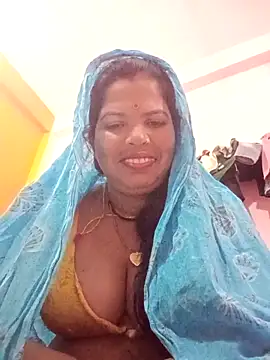 Snapshot of Hott_locky chatting on 11/08/25, 10:41 Hott locky online show from 11/08/25, 10:41