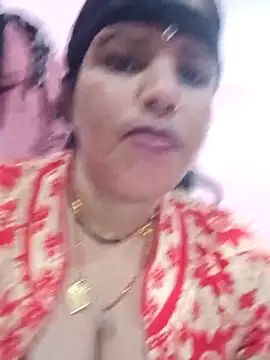 Snapshot of Hott_locky chatting on 11/16/25, 04:34 Hott locky online show from 11/16/25, 04:34