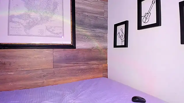 ScarlettQu33n online show from 10/01/25, 01:39