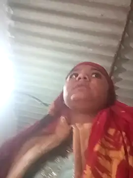 Hot Shredha online show from 11/12/25, 01:17