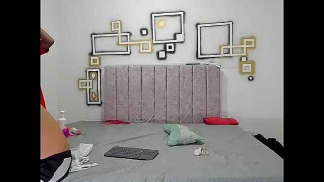 Snapshot of ebony_hard_sex chatting on 10/09/25, 01:42 ebony hard sex online show from 10/09/25, 01:42